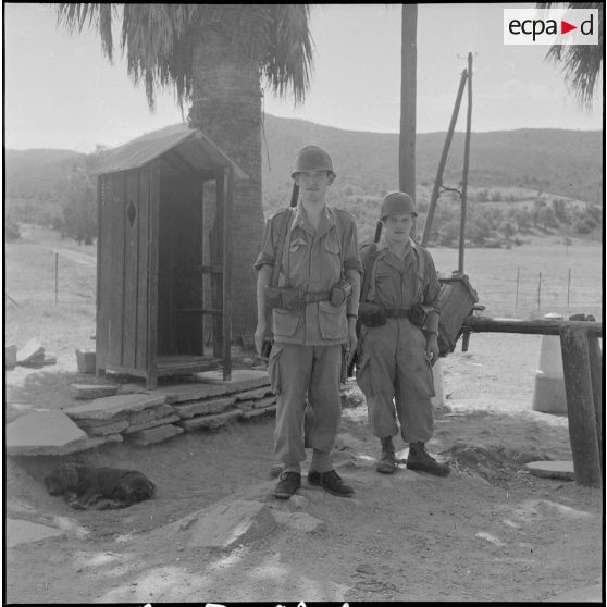 Le 4/44e RI à Saint-Antoine. [Description en cours]