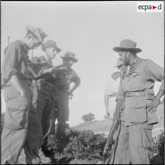 Le 21e RIC (21e régiment d'infanterie coloniale) à Marengo. [Description en cours]