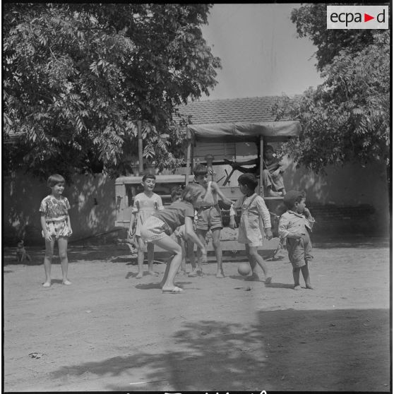 Groupe d'auto-défense (GAD) des fermes de la région de Boufarik à Blida. [Description en cours]