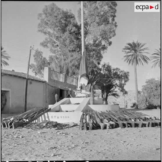 Le 7e RTA (7e régiment de tirailleurs algériens) au poste de Fontaine des Gazelles. [Description en cours]