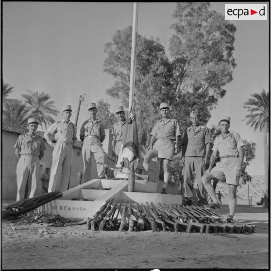 Le 7e RTA (7e régiment de tirailleurs algériens) au poste de Fontaine des Gazelles. [Description en cours]