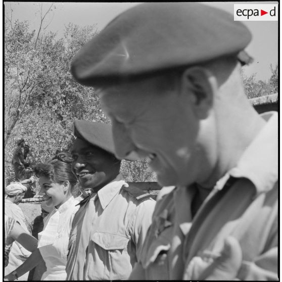 Inauguration de la section administrative spécialisée (SAS) de Taourtatsine près de Tabla. [Description en cours]