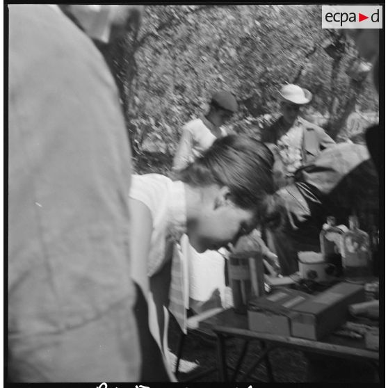 Inauguration de la section administrative spécialisée (SAS) de Taourtatsine près de Tabla. [Description en cours]