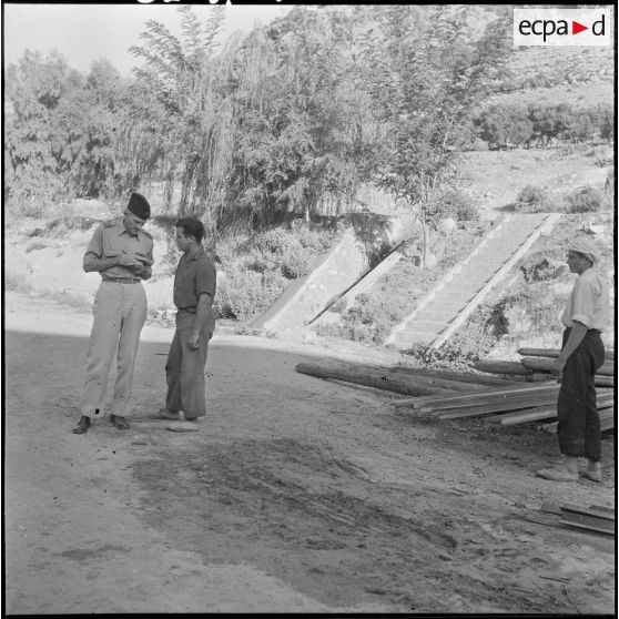 Le 403e RAA à Beni-Bahdel. [Description en cours]