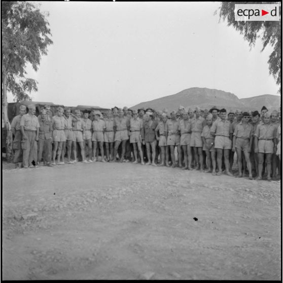 Le 403e RAA à Beni-Bahdel. [Description en cours]