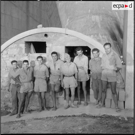 Le 403e RAA à Beni-Bahdel. [Description en cours]