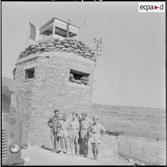 Le 403e RAA à Beni-Bahdel. [Description en cours]