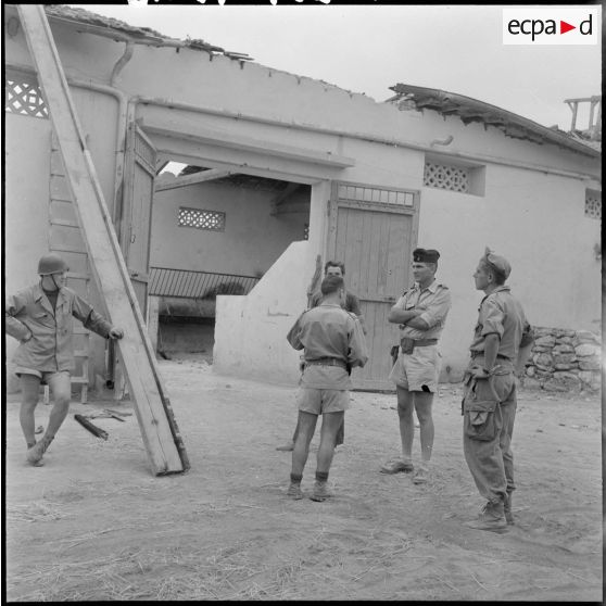 Régiment d'infanterie coloniale du Maroc (RICM) en Algérie. [Description en cours]