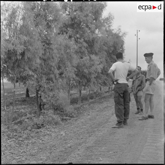Régiment d'infanterie coloniale du Maroc (RICM) en Algérie. [Description en cours]