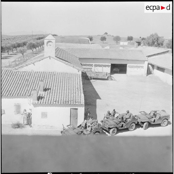 Le 48e BI à Eugene Etienne (Hennaya). [Description en cours]