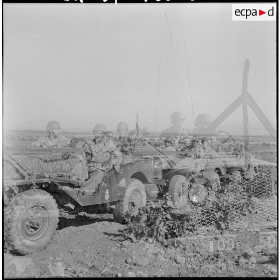 Le 48e BI à Eugene Etienne (Hennaya). [Description en cours]