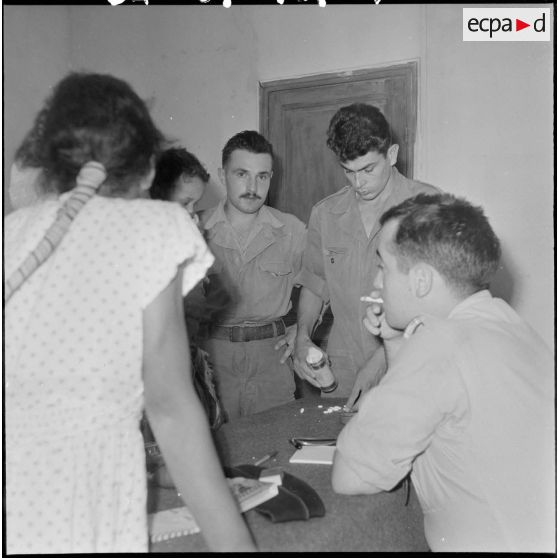 Le 48e BI à Eugene Etienne (Hennaya). [Description en cours]