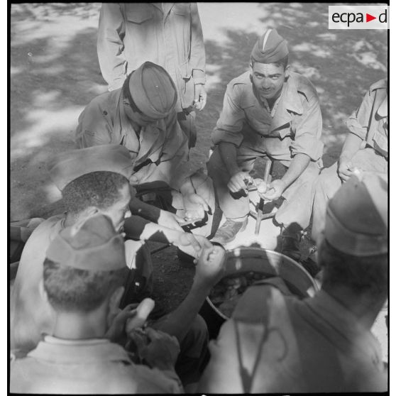 Le 3e groupe de compagnie nomade (3e GCN) à Ghaffar. [Description en cours]