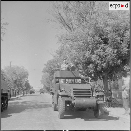 Le 20e bataillon de chasseurs à pied (20e BCP) à Palikao. [Description en cours]