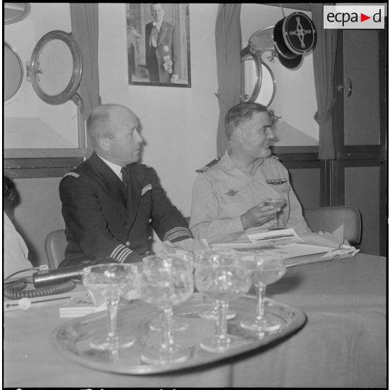 Vie à bord de l'escorteur d'escadre le Duperré. [Description en cours]