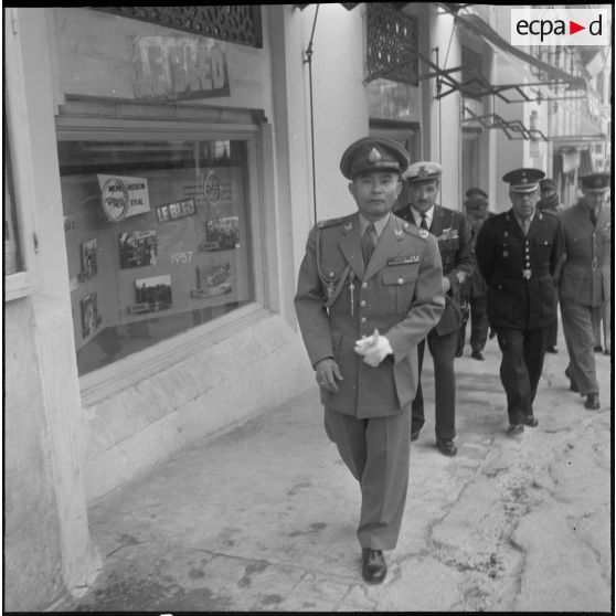 Visite des délégués étrangers. [Description en cours]