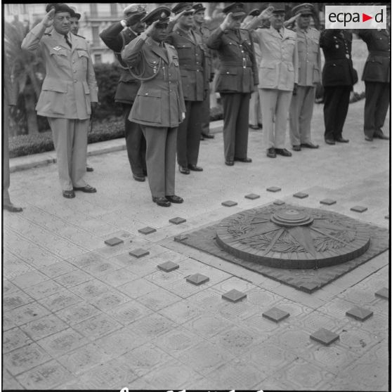 Visite des délégués étrangers. [Description en cours]