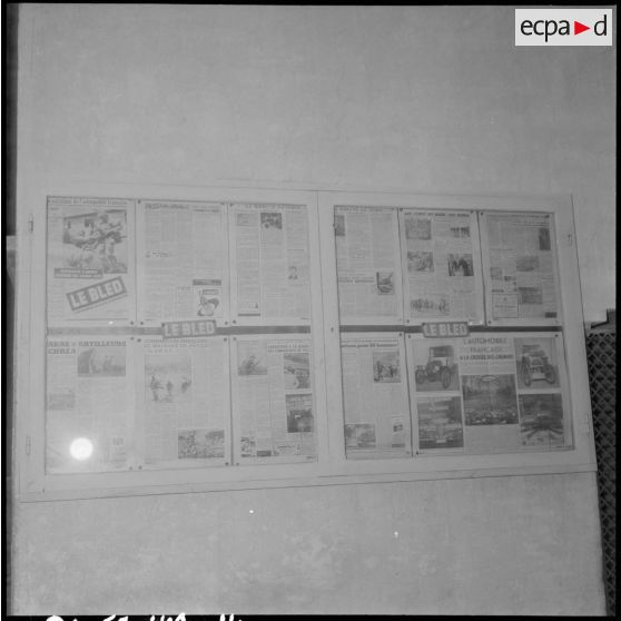 Exposition "Combattant 43" dans le hall du journal Le Bled à Alger. [Description en cours]