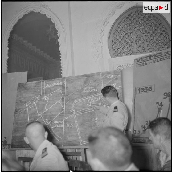 Découverte d'explosifs. [Description en cours]