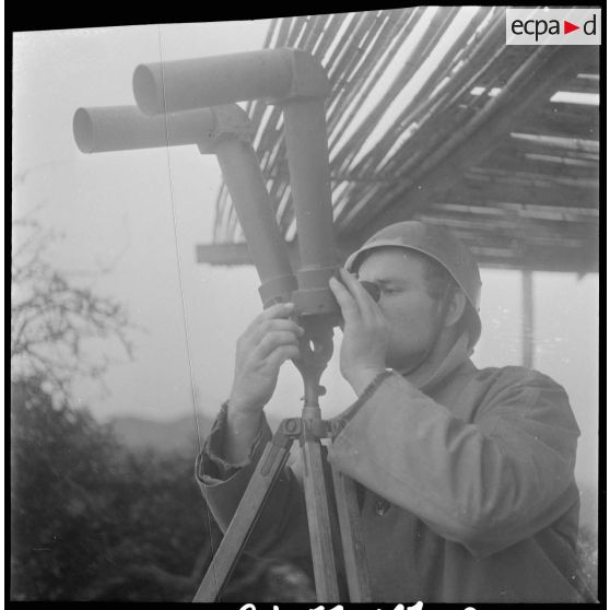 La 3e compagnie du 586e bataillon de transmission (586e BTrs). [Description en cours]