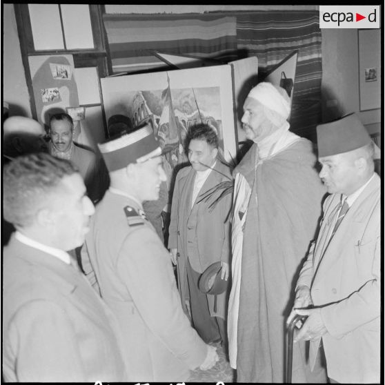 Réunion d'anciens combattants à Maison-Carrée. [Description en cours]
