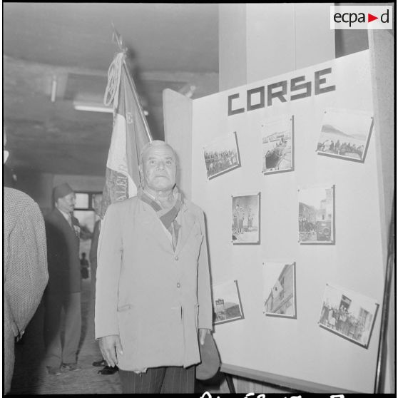 Réunion d'anciens combattants à Maison-Carrée. [Description en cours]