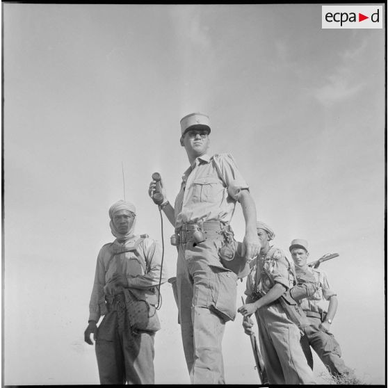 Opération dans le désert. [Description en cours]