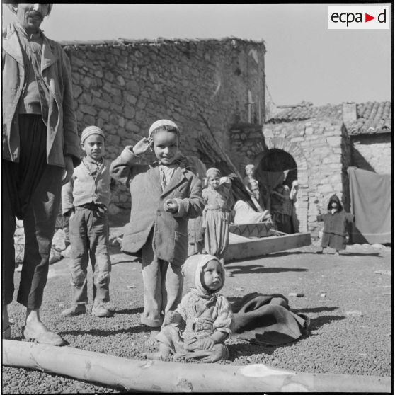 Une harka. [Description en cours]