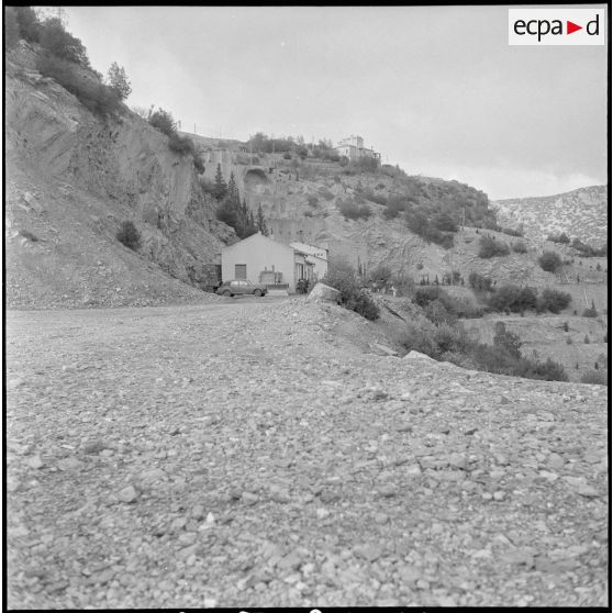 Le 65e RA au goum Bou-Alem. [Description en cours]