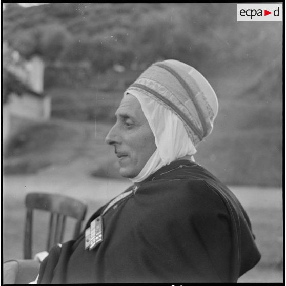 Le 65e RA au goum Bou-Alem. [Description en cours]