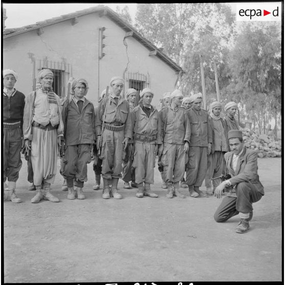 Le 65e RA au goum Bou-Alem. [Description en cours]