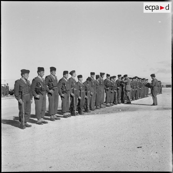 Le 81e BI (81e bataillon d'infanterie) à Cheria. [Description en cours]