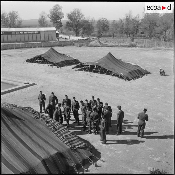 Le 81e BI (81e bataillon d'infanterie) à Cheria. [Description en cours]
