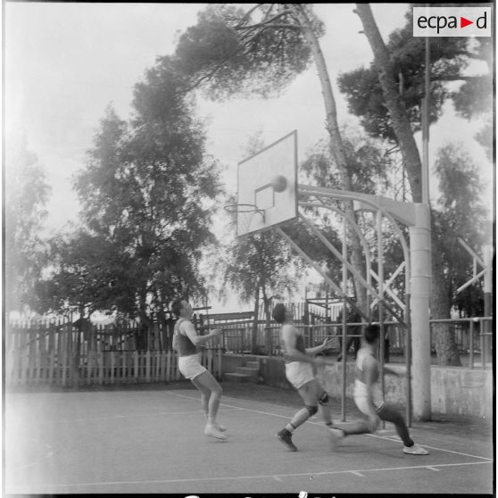 Match de basket-ball. [Description en cours]
