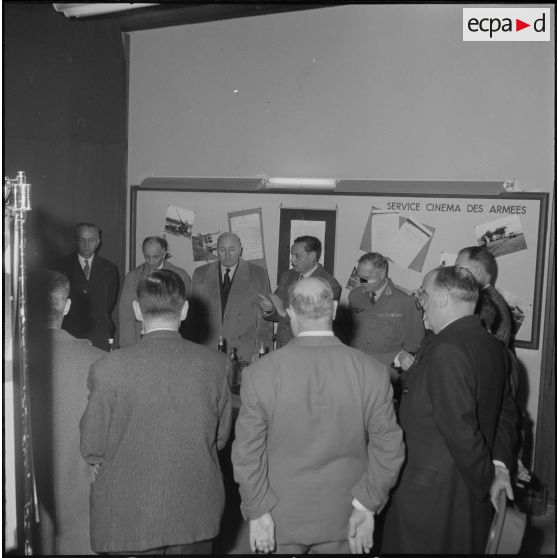 Réception dans les locaux du journal Le Bled. [Description en cours]