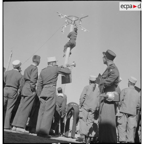 Le 4e REI à Zeribet-el-Oued. [Description en cours]