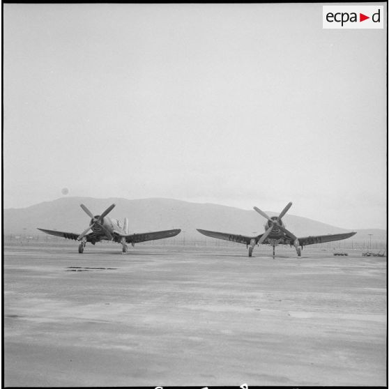 La 15e flottille de l'Aéronavale sur la base aérienne opérationnelle de Télergma (BAO) 211. [Description en cours]