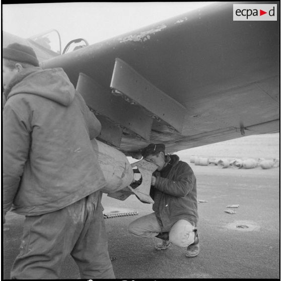 La 15e flottille de l'Aéronavale sur la base aérienne opérationnelle de Télergma (BAO) 211. [Description en cours]
