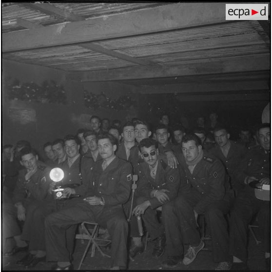 Le 7e RH à Bouïra dans la région d'Alger. [Description en cours]