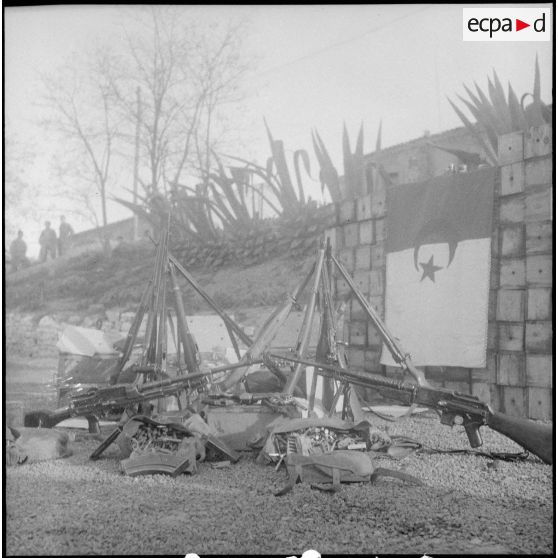 Prisonniers de la wilaya 5. [Description en cours]