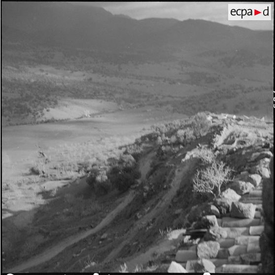 Le 2/11e RIC à Adekar. [Description en cours]