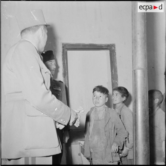 Inspection au 2e RD et opération dans le djebel de Ben-Norah.