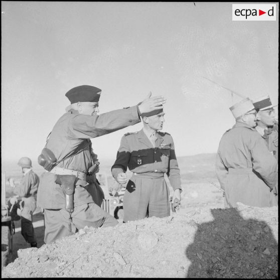 Inspection au 2e RD et opération dans le djebel de Ben-Norah.