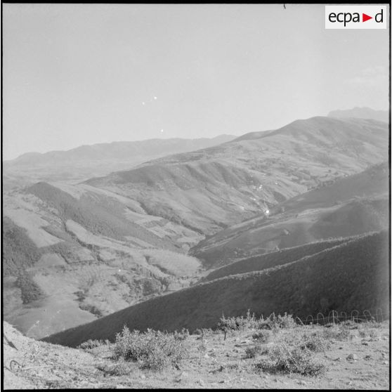 Inspection au 2e RD et opération dans le djebel de Ben-Norah.