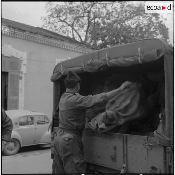 Activité du réseau postal militaire. [Description en cours]