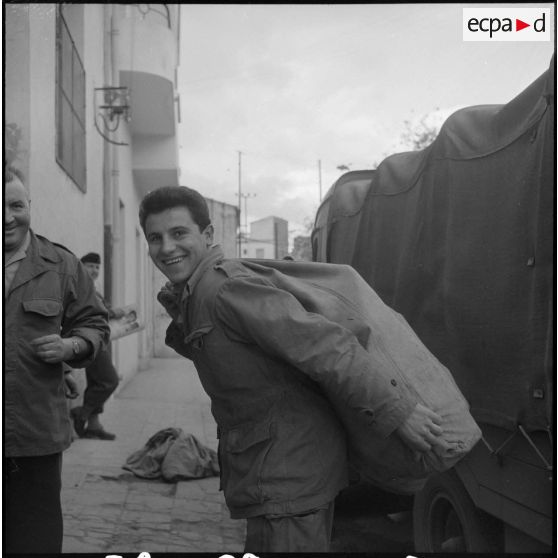 Activité du réseau postal militaire. [Description en cours]