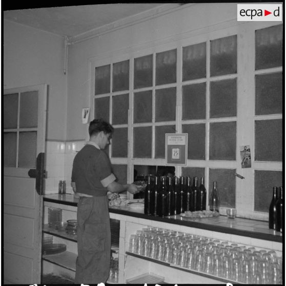 Foyer de la Croix-Rouge française. [Description en cours]