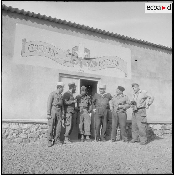 Le 22e RI et sa harka. [Description en cours]