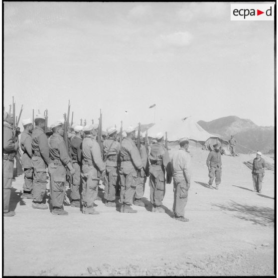 Le 22e RI et sa harka. [Description en cours]