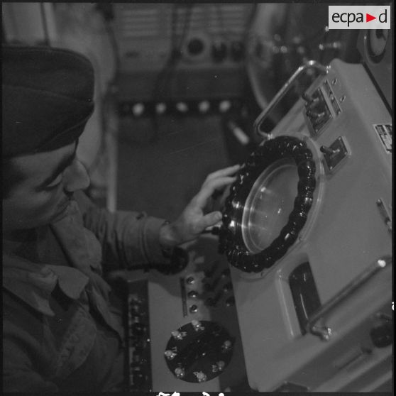 Tirs d'artillerie et système PARCA. [Description en cours]